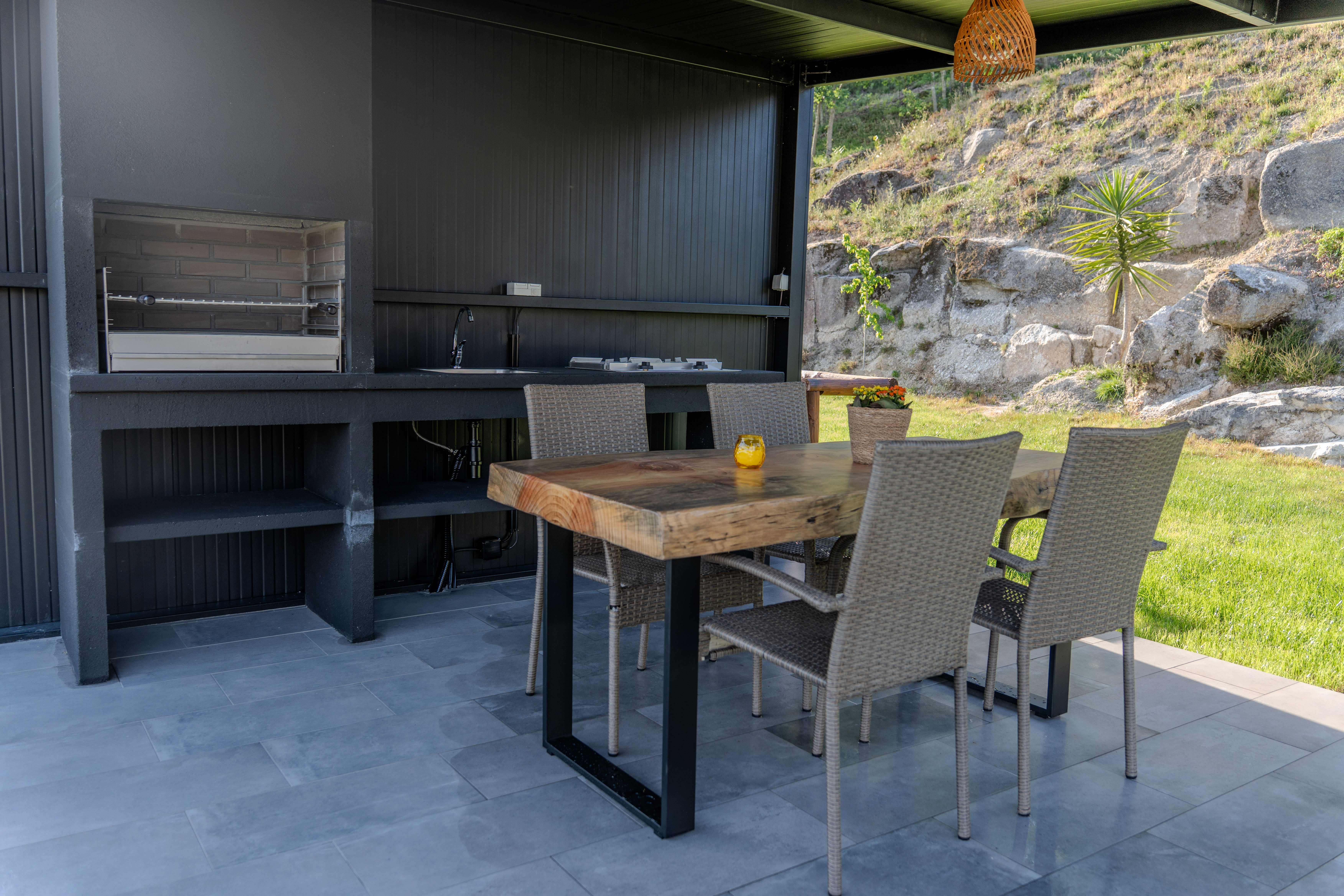 Detalhe fachada em madeira